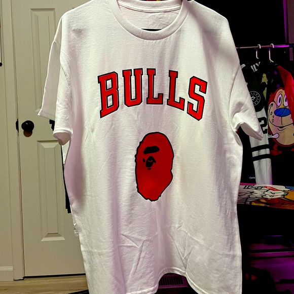 Custom bulls aape shirt - Picture 4 of 4